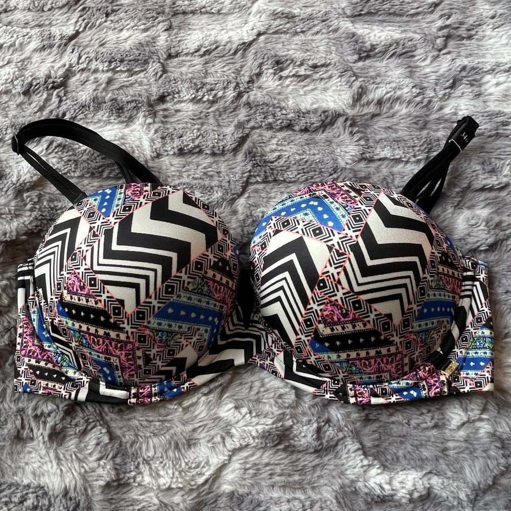 Victoria’s Secret Very Sexy Multi-Way/Multioptions